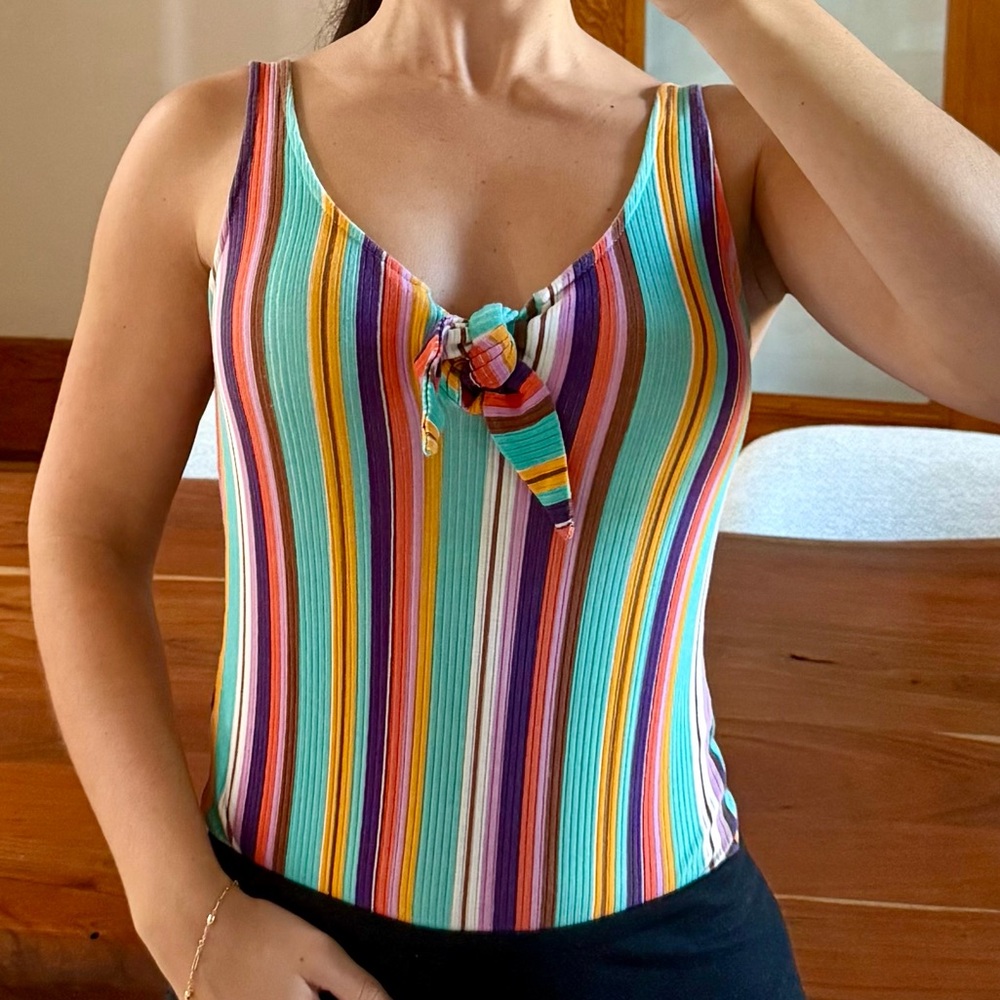 3/$25✨Twik Colorful Striped Knotted Top Bodysuit with Front Knot – Size Small